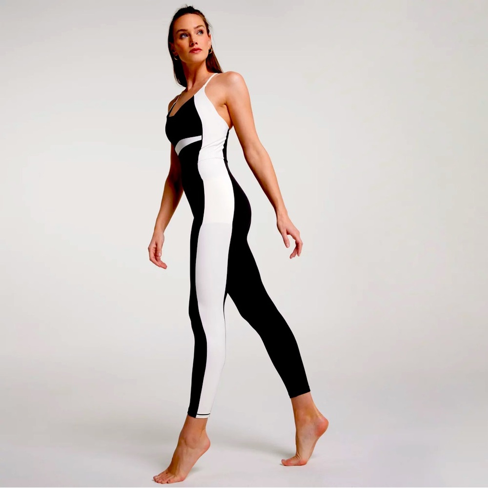 CALIA by Carrie Underwood Black and White Women's Inspire Athletic Jumpsuit- XS
